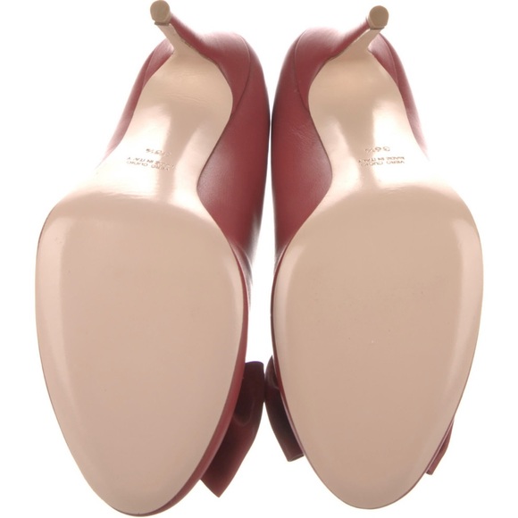 Red Valentines Bow Leather Pumps - Picture 5 of 5
